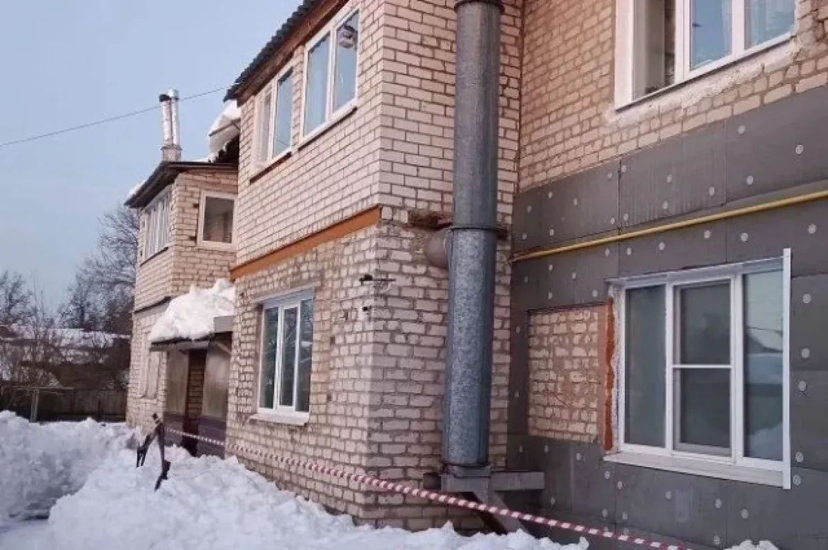 Глава СК России затребовал доклад о расследовании травмирования людей при сходе снега