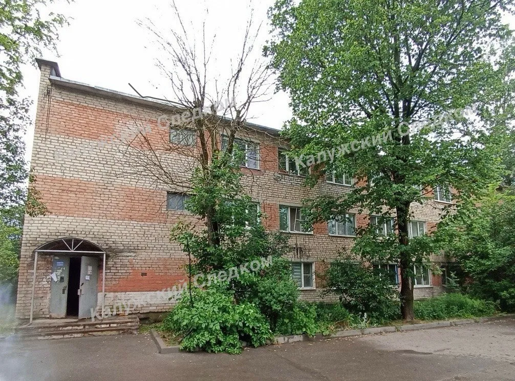В Калуге перед судом предстанет житель общежития, зарезавший соседа во время бытовой ссоры