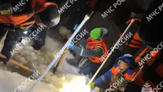 В Брянске нашли тело одного из двух провалившихся под лёд детей, калужские спасатели ищут второго