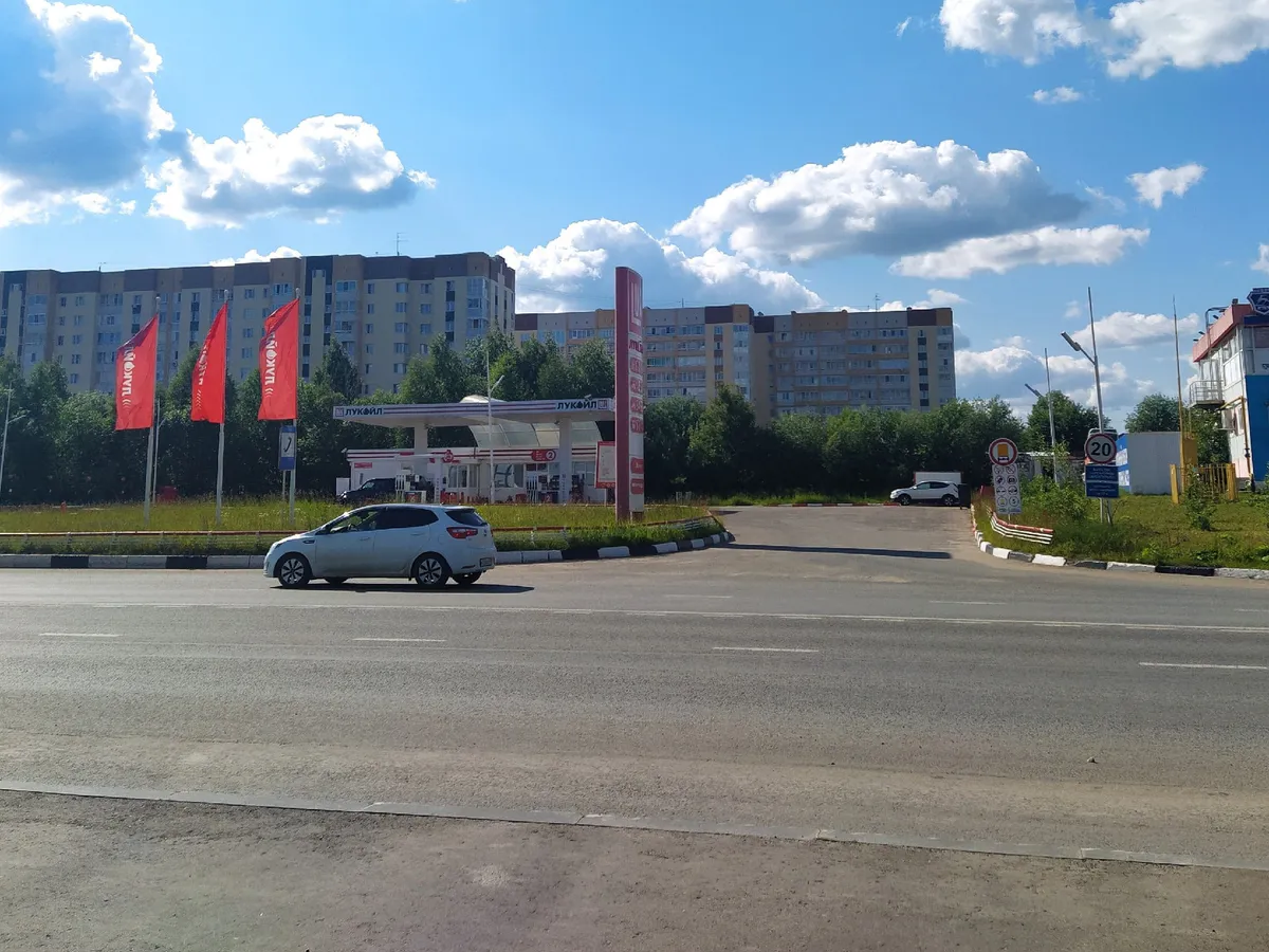 Калужские заправки вернулись к системе "чет/нечет" из-за дефицита топлива