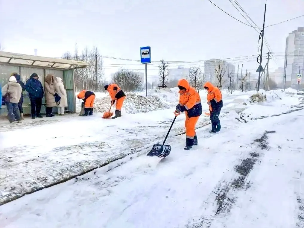 С начала года с улиц Калуги вывезли 320 тысяч кубометров снега, город готовится к новым осадкам