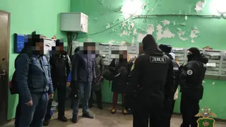 В одном из городов Калужской области полиция и дружинники проверили 58 мигрантов, шестерым грозит депортация