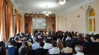 В Калуге полицейские провели профилактические беседы со школьниками перед весенними каникулами