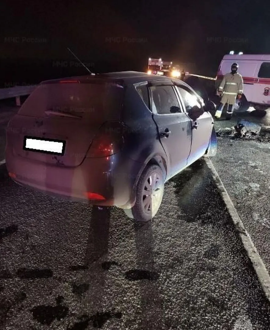 В тройном ДТП на трассе А-108 в Калужской области пострадали люди