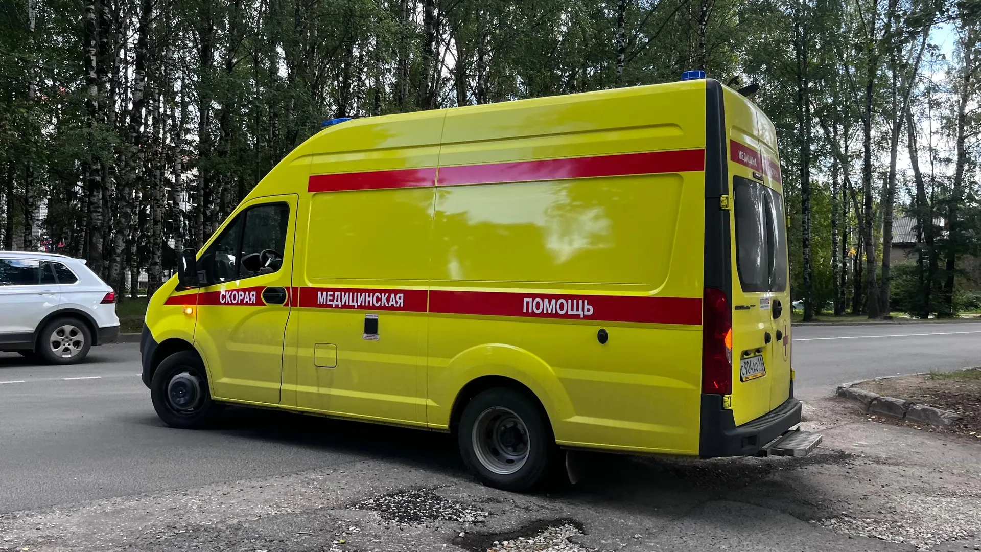 В ДТП с Renault Sandero в Калуге погиб 38-летний водитель мопеда