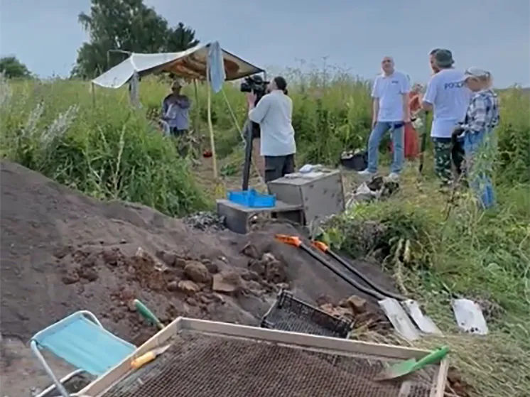 В Калужской области археологи откопали на Любутском городище замок и ключ возрастом более 600 лет