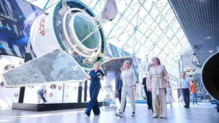 Министр культуры России Ольга Любимова оценила обновлённый драмтеатр и музей космонавтики в Калужской области