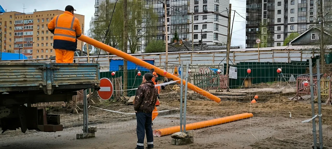 В Калужской области восстановили электроснабжение более половины обесточенных потребителей