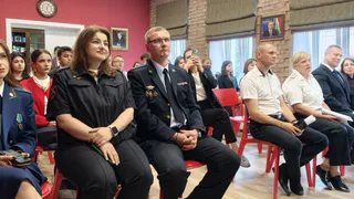 В Калуге вручили сертификаты выпускникам “Школы юного юриста”