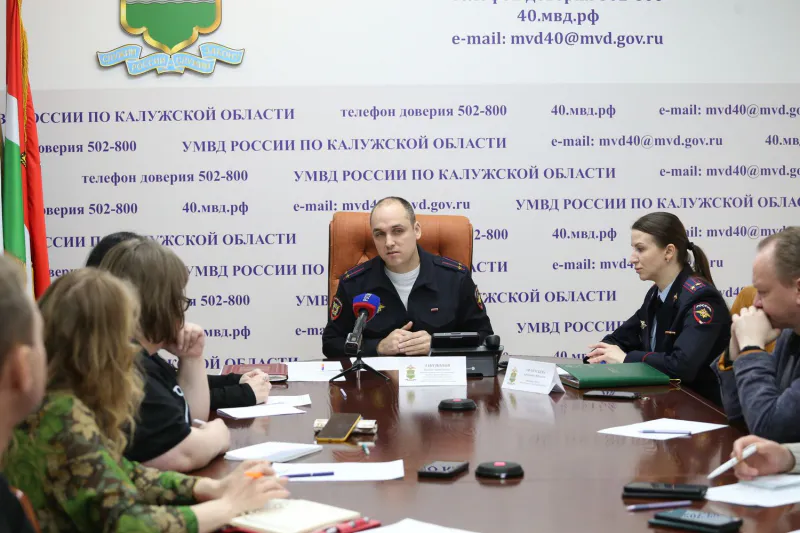 Мошенники всё чаще вовлекают калужских школьников и студентов в преступные схемы