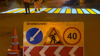Дмитрий Денисов проинспектировал нанесение дорожной разметки у школ в Калуге