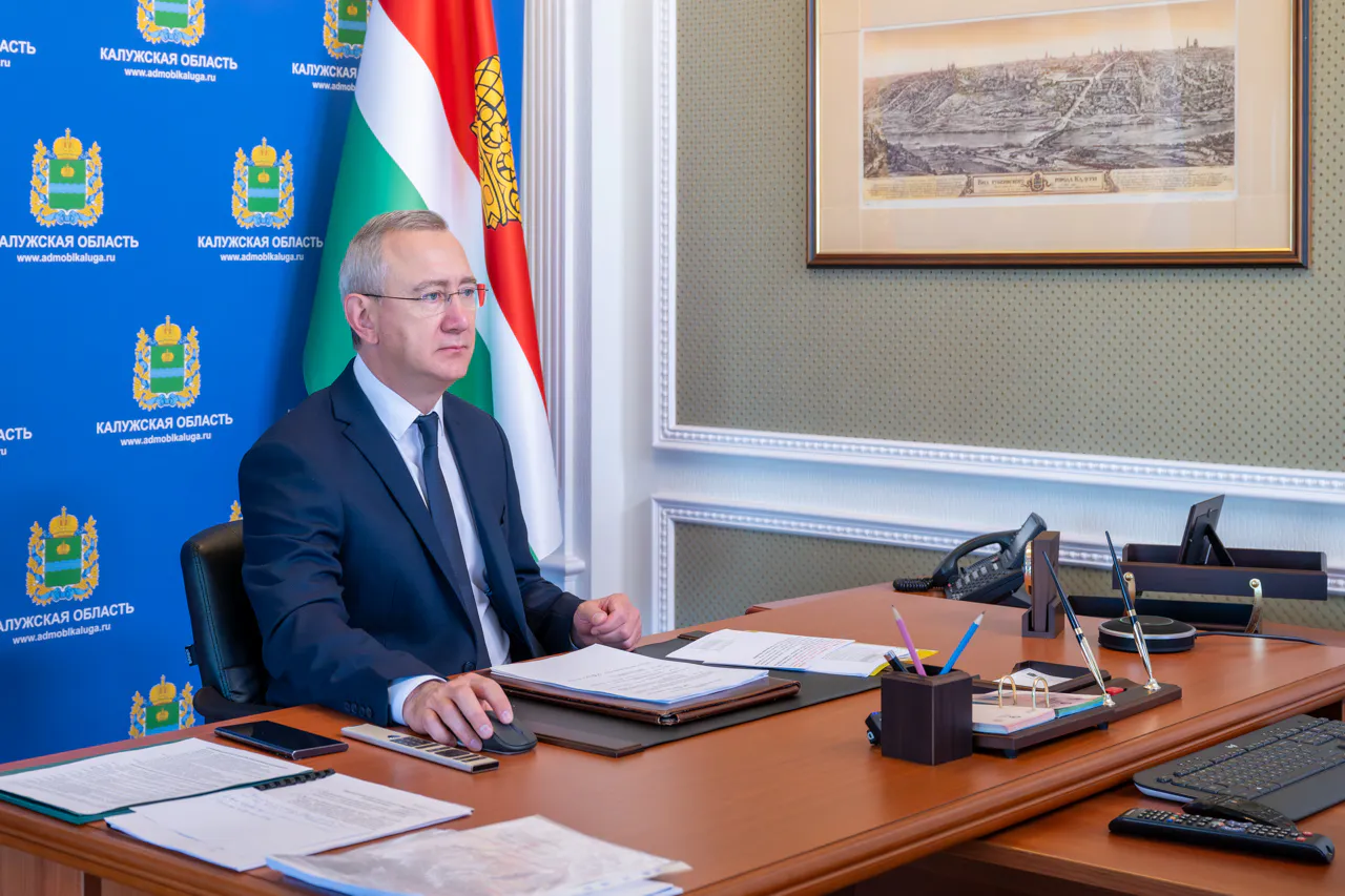 Губернатор Владислав Шапша потребовал проверить, насколько действенно работает запрет "наливаек" в жилых домах Калужской области