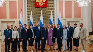 Калужские офтальмологи взяли главную национальную медицинскую премию "Призвание" за спасение зрения недоношенных детей