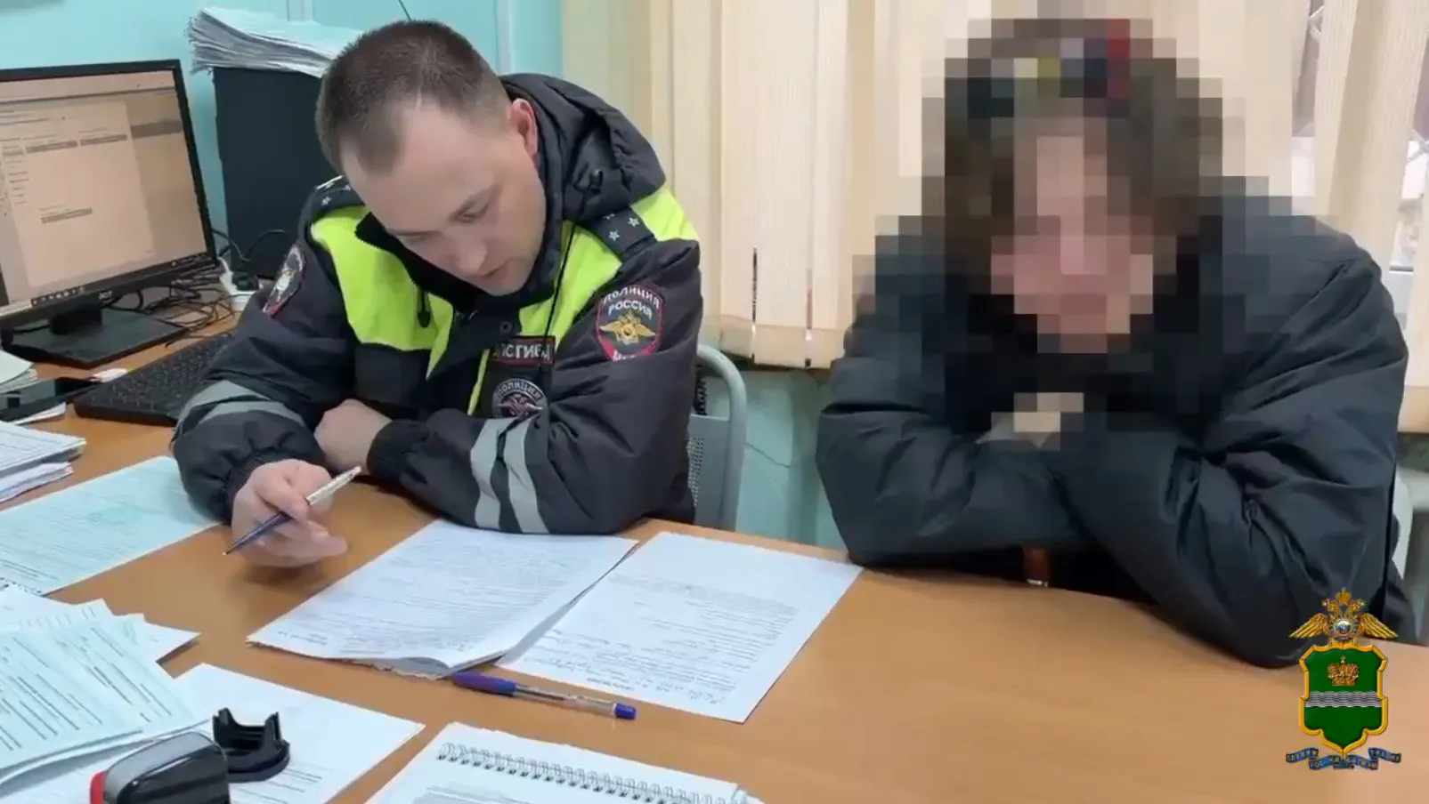 В Калуге поездка с торчащим из окна костылём обернулась двумя административными протоколами