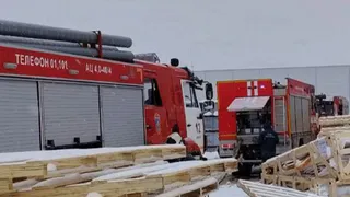 Крупный пожар на бывшем заводе Volkswagen в Калуге