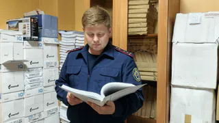 В Калужской области рабочий получил тяжёлую травму при падении со стеллажа на заводе металлоконструкций