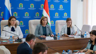 В Калужской области почти 500 семей сняты с соцсопровождения благодаря эффективной профилактической работе