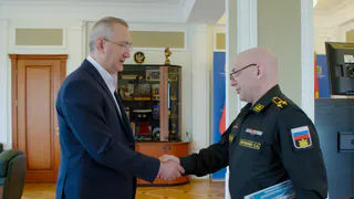 В Калужской области губернатор встретился с начальниками учебного центра ВМФ и обсудил патриотическую работу