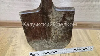 В Калужской области мужчину заставили копать себе могилу