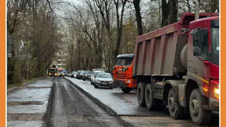НА ЧИЖЕВСКОГО СНЯЛИ СТАРЫЙ АСФАЛЬТ