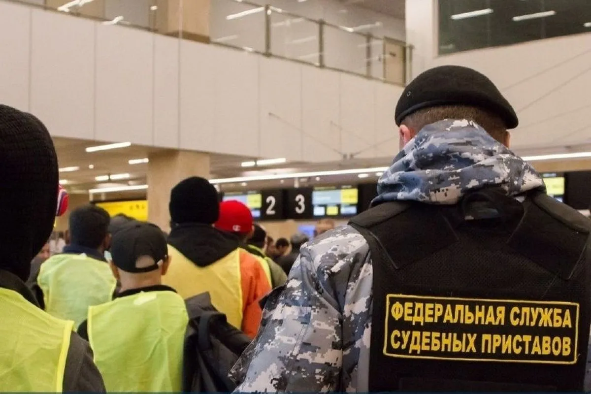 Из Калужской области депортировали десять нелегальных мигрантов