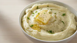 1 щепоть в кастрюлю с картошкой: мое пюре - самое нежное и воздушное, как облачко